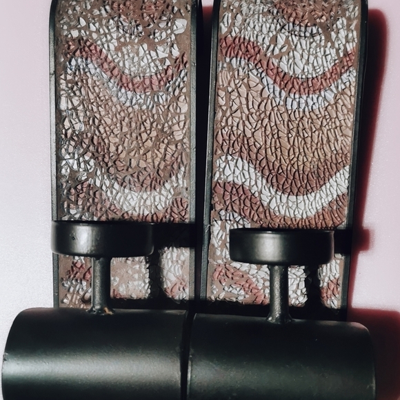 WALL scorn pair -wall art - Picture 3 of 5